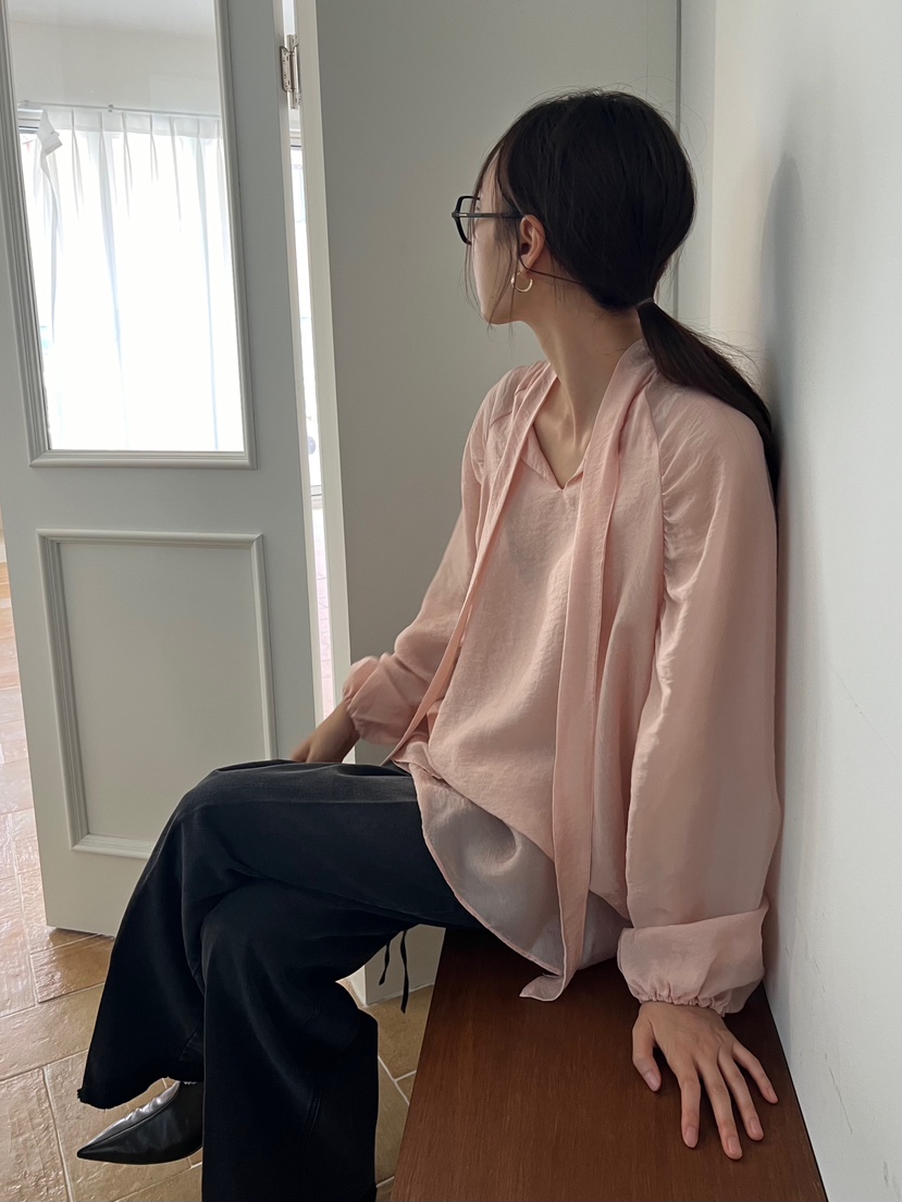 ME MO韓國直郵東大門實拍女裝新品真品職業休閑襯衫蕾絲衫ME MO襯衫/蕾絲衫